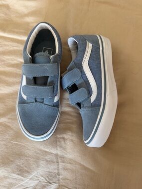Vans Kids Velcro Sneakers in Slate Blue with White Stripe